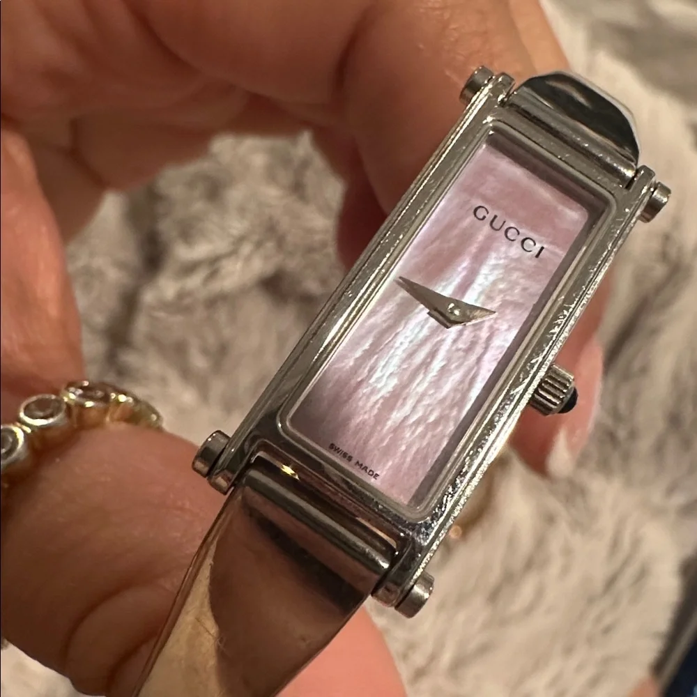 🎀Gucci watch pink🩷gucci watch silver gucci watch slim vintage bracelet watch